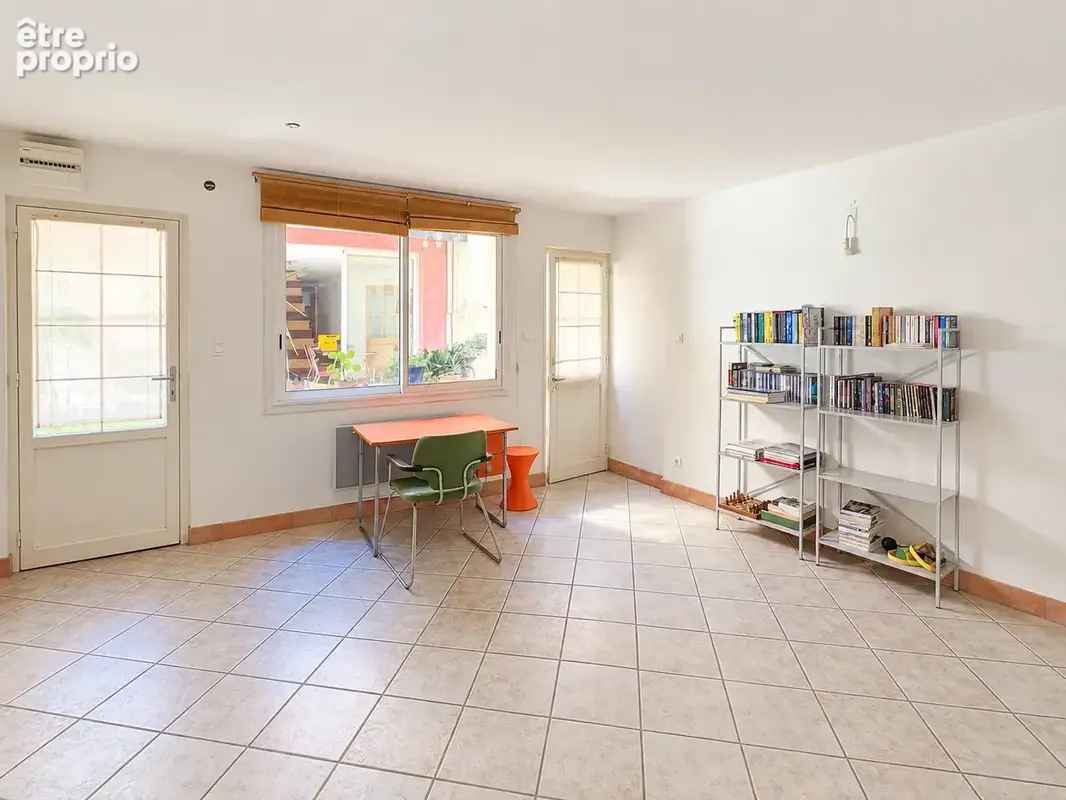 Montpellier Triangle Arceaux/Gambetta/Figuerolles. Maison 4 chambres avec cour & terrasse. - photo 10