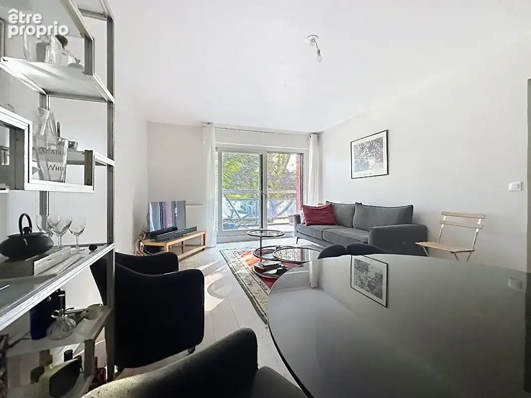 Lambersart Hôtel de ville/Hippodrome,  Appartement de 66,49 m² entièrement rénové, inscrit dans une résidence sécurisée dans un  - photo 3