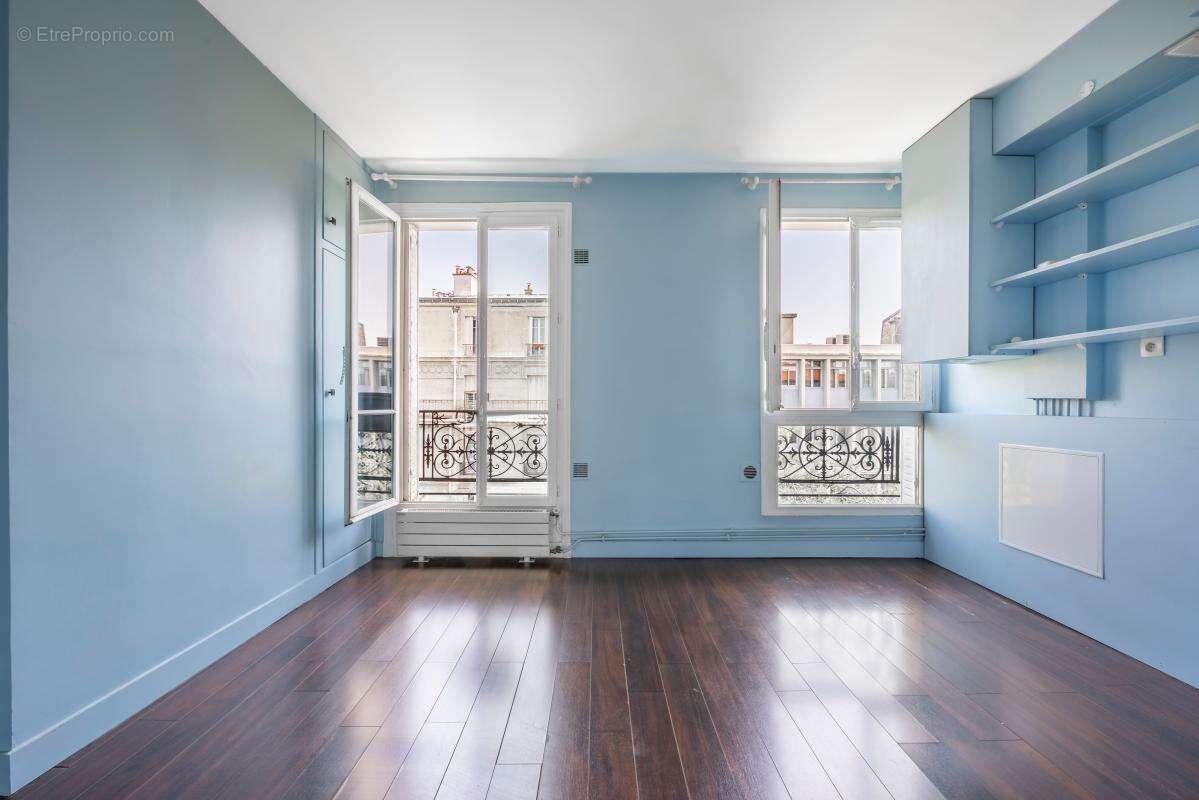Appartement à PARIS-12E
