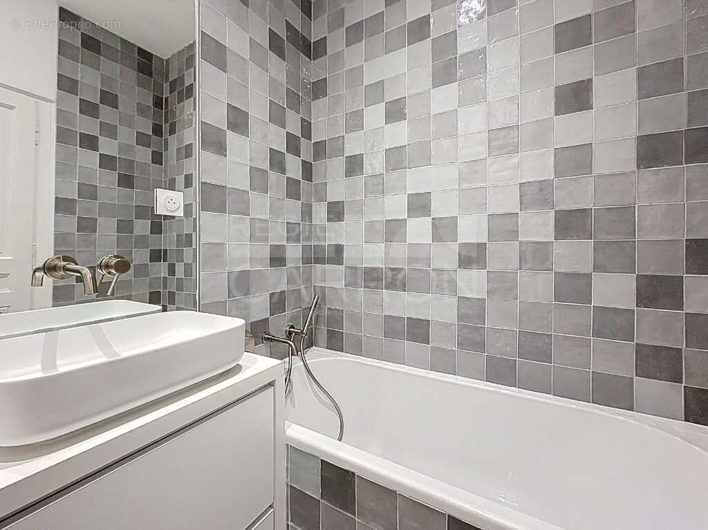 Appartement à LYON-1E