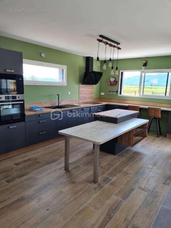 Maison à POINTIS-DE-RIVIERE