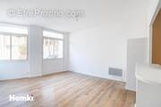 Appartement à MARSEILLE-7E