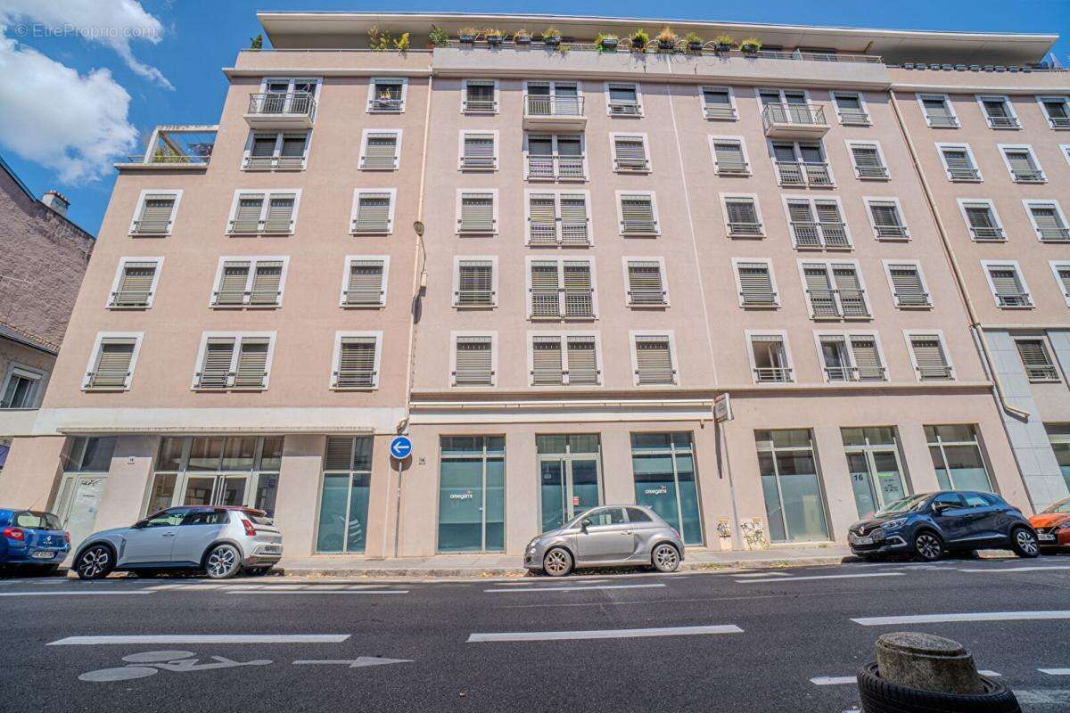 Appartement Lyon 3 pièce(s) 66.78 m2 - photo 9