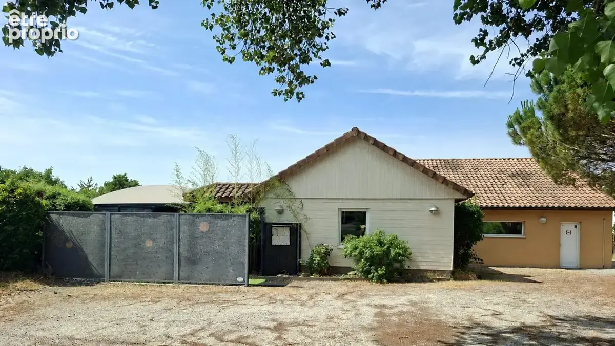 Locaux/Biens immobiliers - photo 12