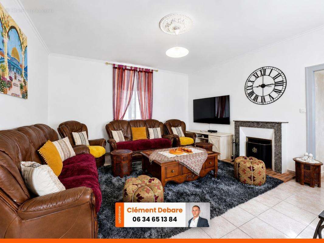 Maison avec plus de 200 m² avec 5 chambres - photo 2