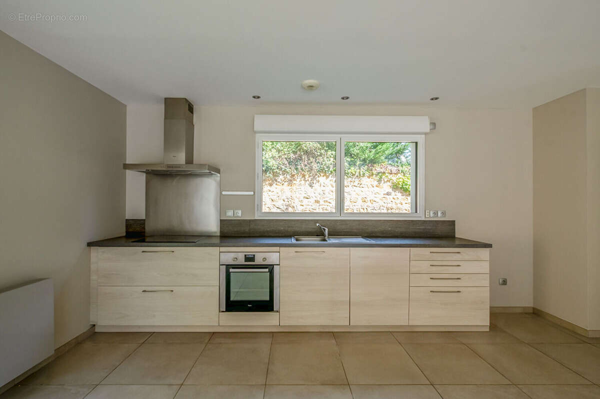 Maison à SAINT-CYR-AU-MONT-D'OR