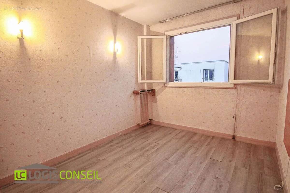 Appartement à CHATENAY-MALABRY