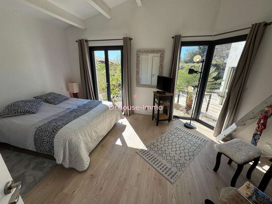Maison 180 m² à Agde  - photo 30