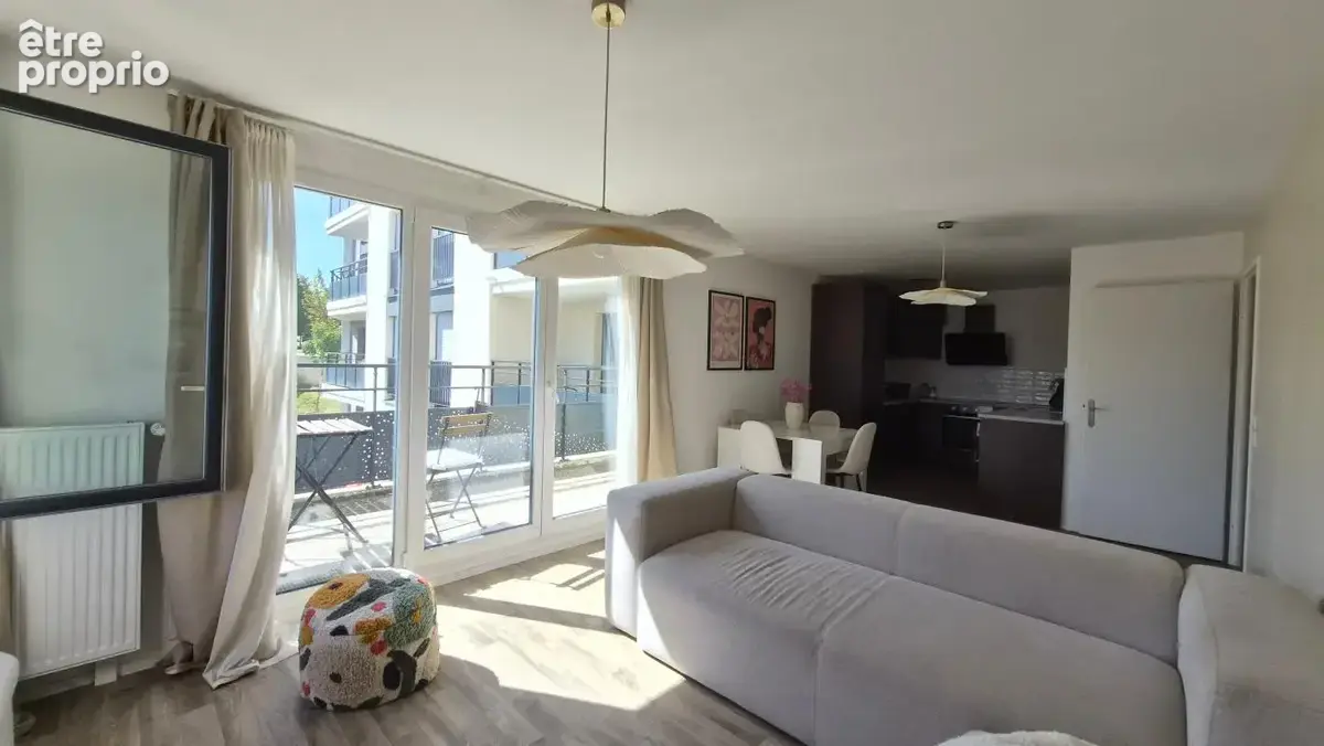 ARPAJON, T3 - 64.85 m² - Très bon état - Balcon - parking - photo 2
