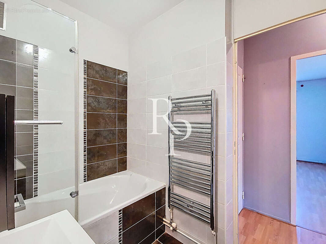 Appartement à LYON-5E
