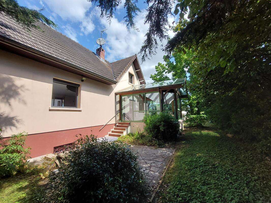 Maison à MONTCEAU-LES-MINES