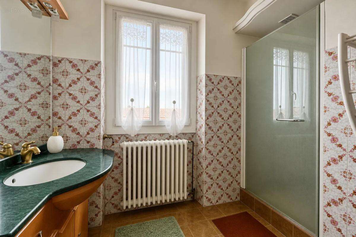 Maison de 6 pièces avec piscine à Villeneuve-sur-Lot - photo 17