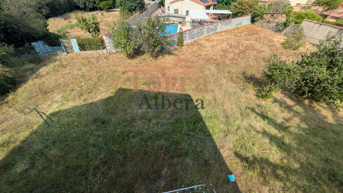 Sorède - Belle villa sur 3 plateaux & terrain 1500 m encore constructible - photo 2