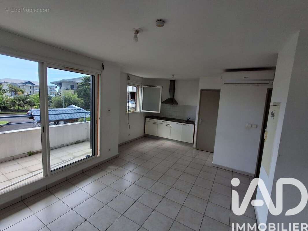 Photo 2 - Appartement à BRAS-PANON