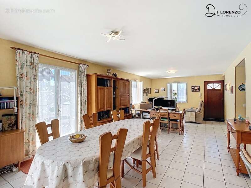 Maison à LE PONT-DE-BEAUVOISIN