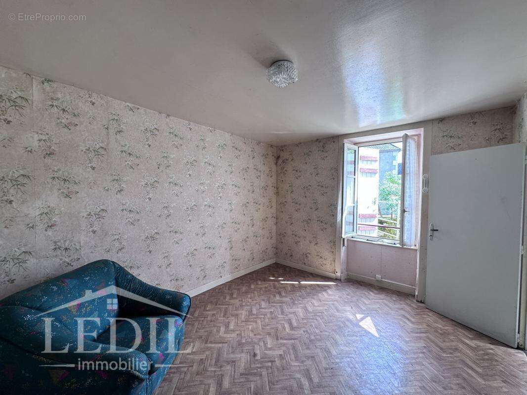 Maison à SAINT-SYLVAIN