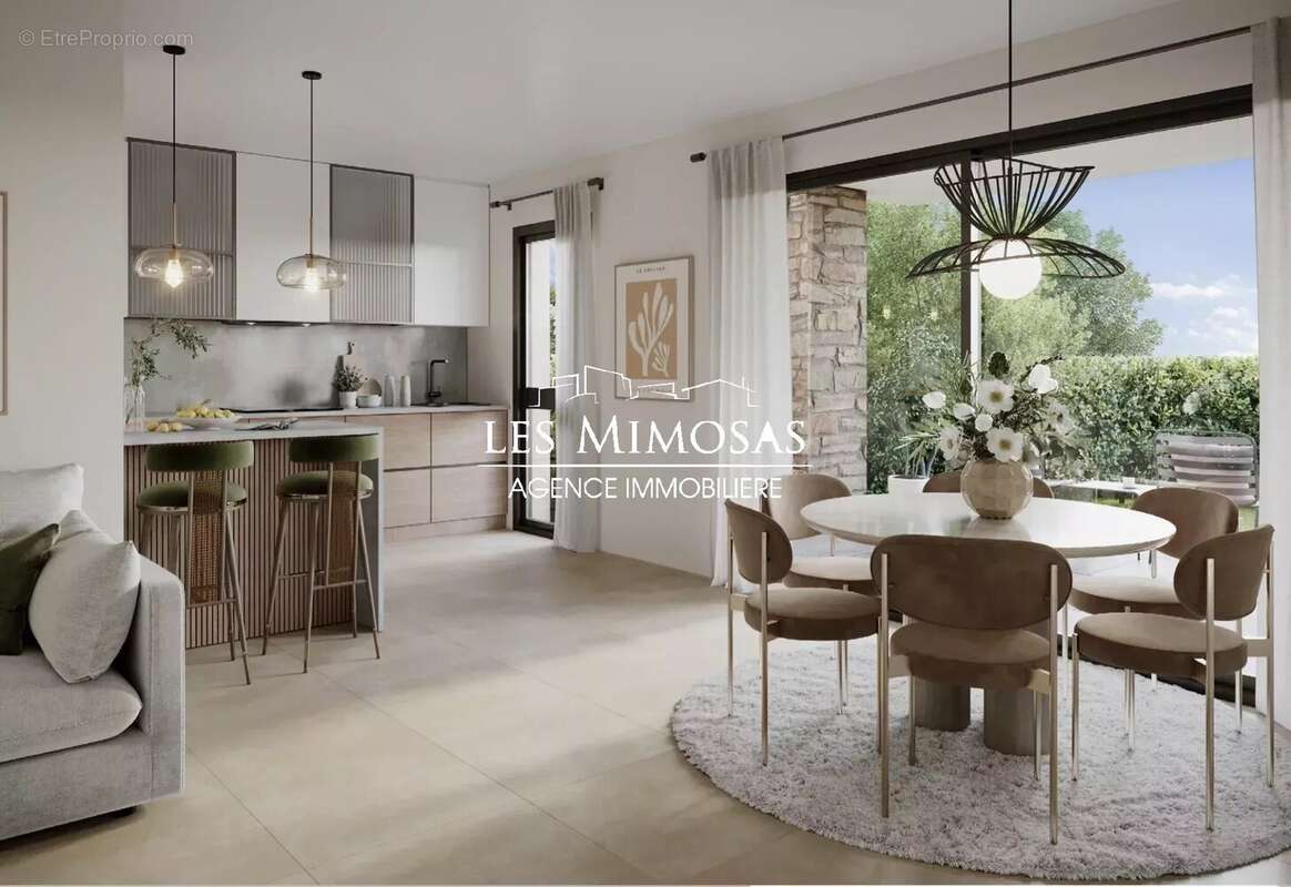 Appartement à FREJUS