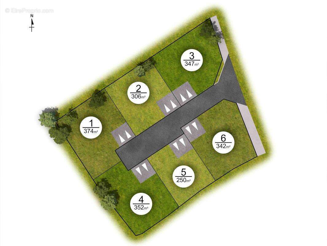 Terrain à LA CHAPELLE-THOUARAULT