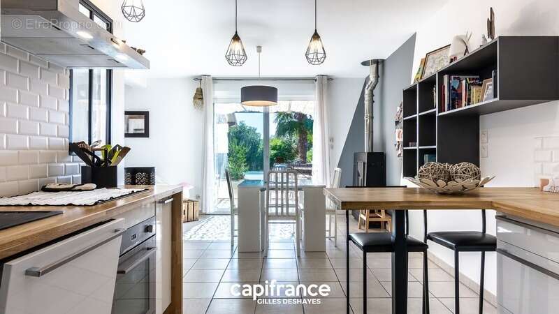 Maison à SAINT-DIDIER-SUR-CHALARONNE