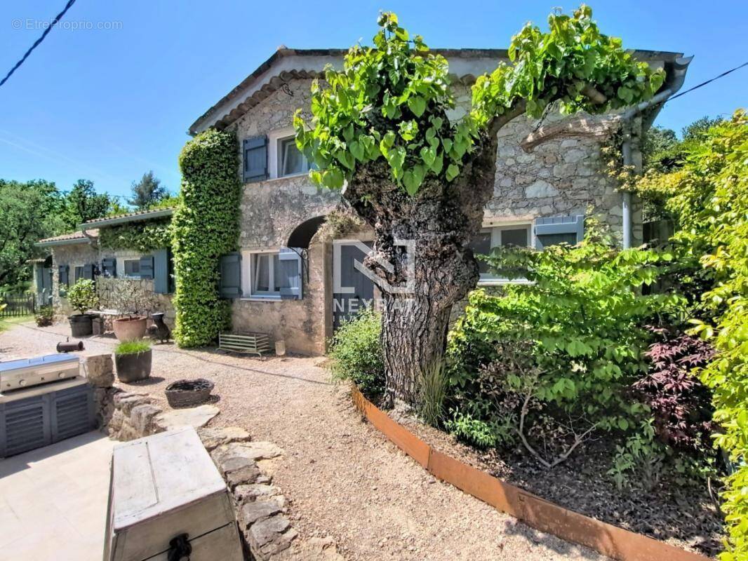 Maison à FAYENCE