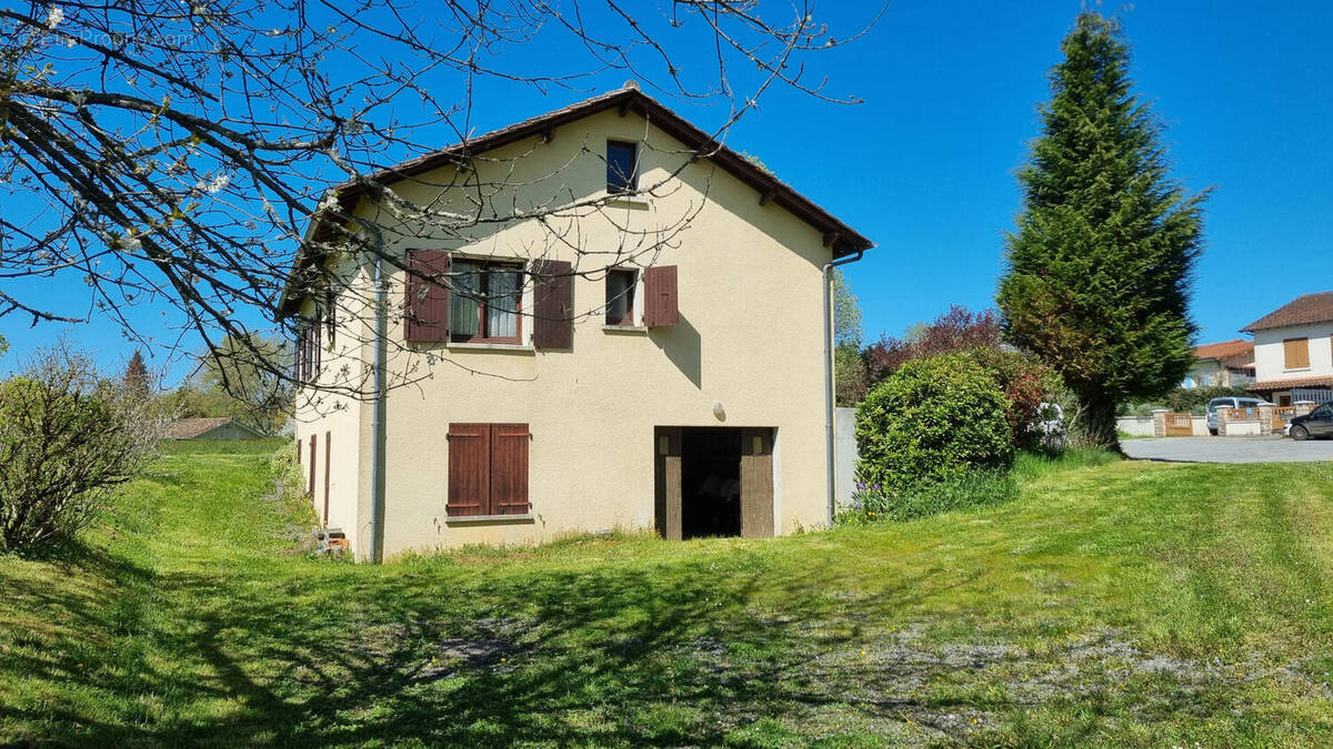 20250410_144150 - Maison à SAINT-SAUD-LACOUSSIERE