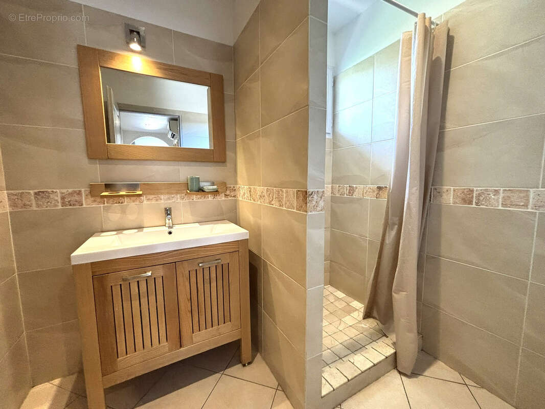 Appartement à LECCI