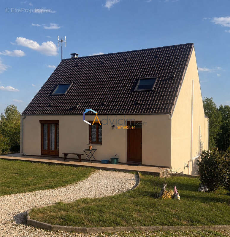 Maison 117 m² à Chambeugle  - photo 4