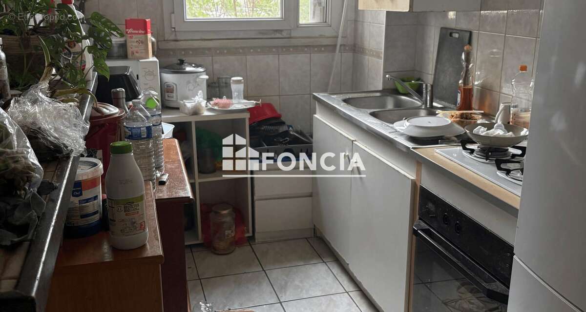 Appartement à THIAIS