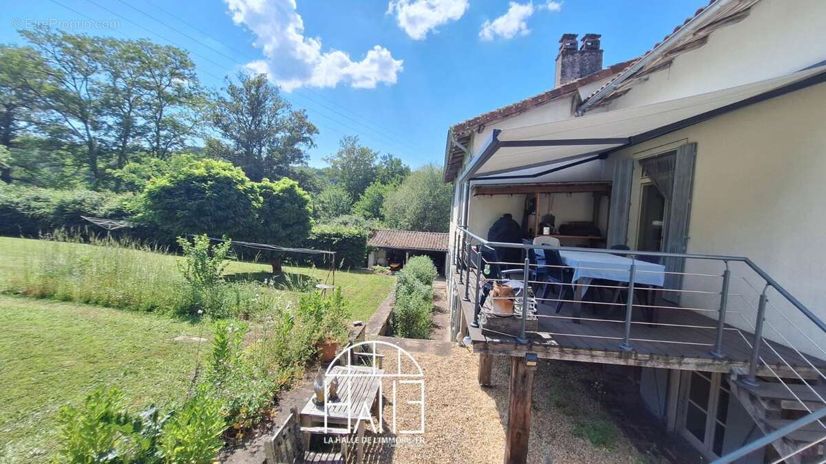 Maison à ROCHECHOUART