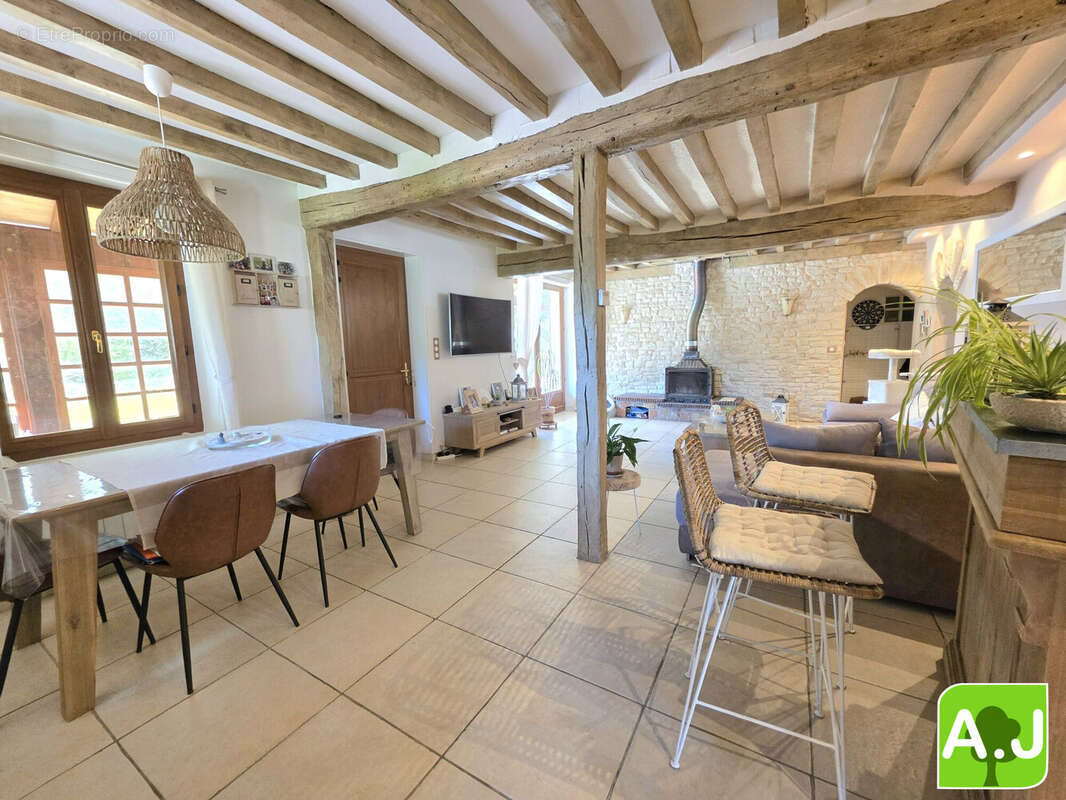 Maison à ANET