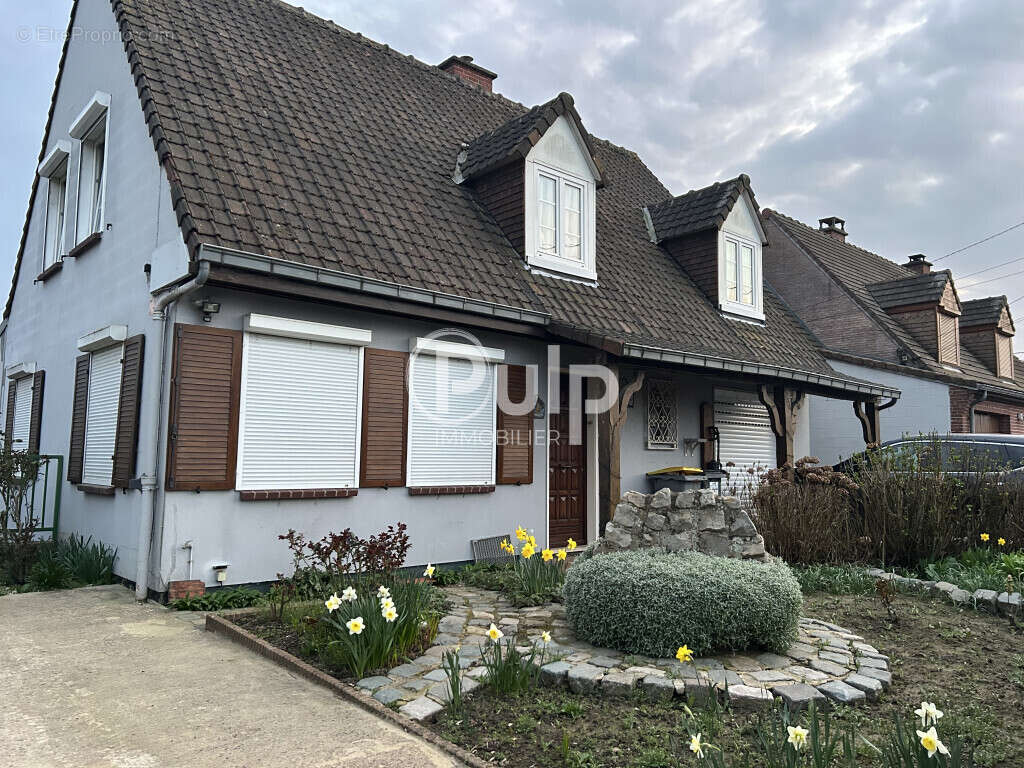 Maison à LA BASSEE