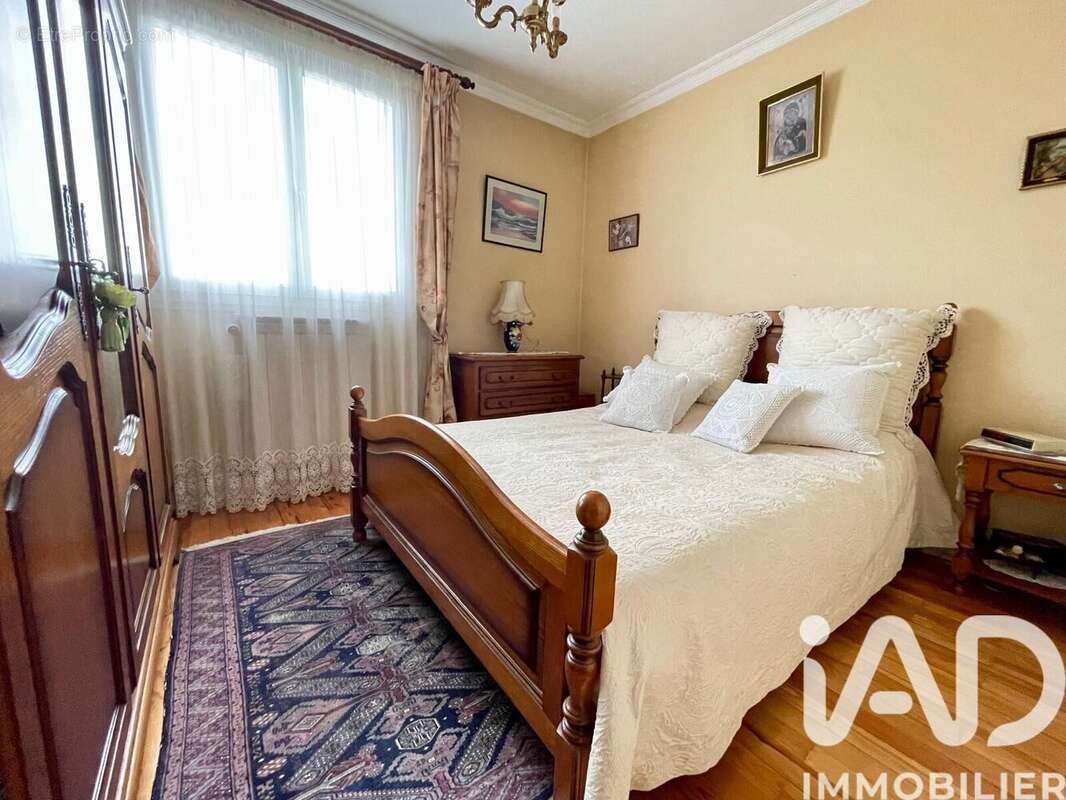 Photo 3 - Appartement à VAULX-EN-VELIN