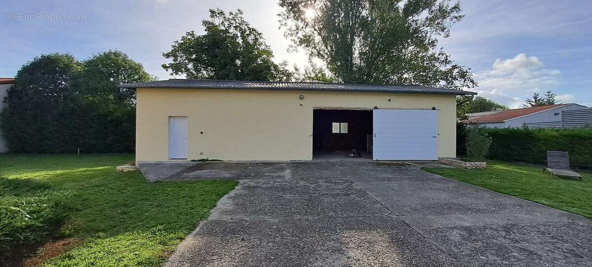 Maison à BILLOM