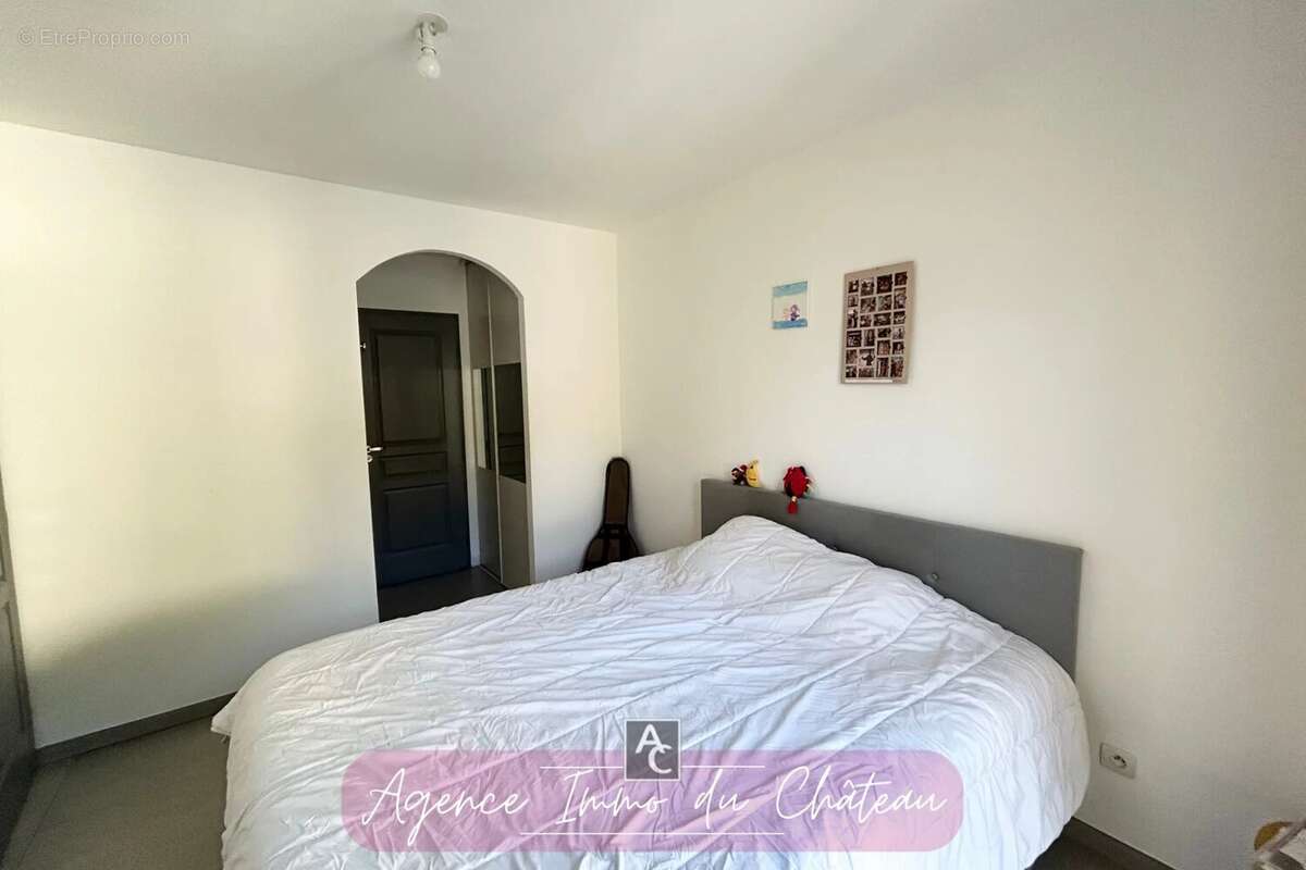 Maison à FLASSANS-SUR-ISSOLE