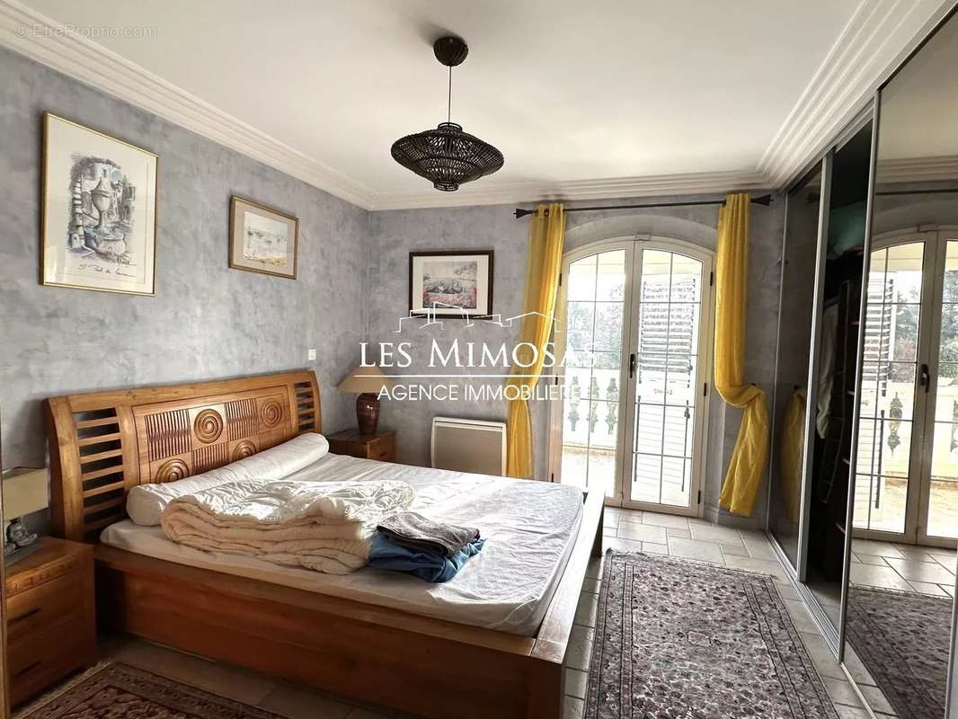 Maison à TRANS-EN-PROVENCE