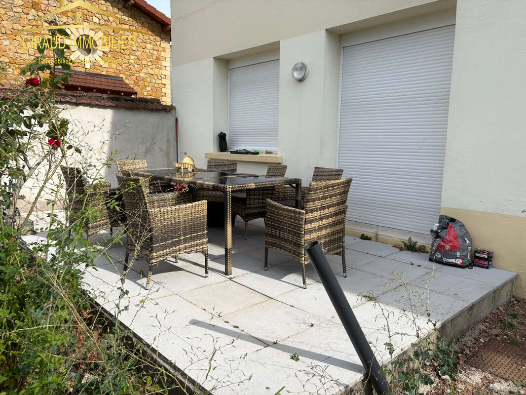Immeuble investissement locatif pouilly s/charlieu - photo 2