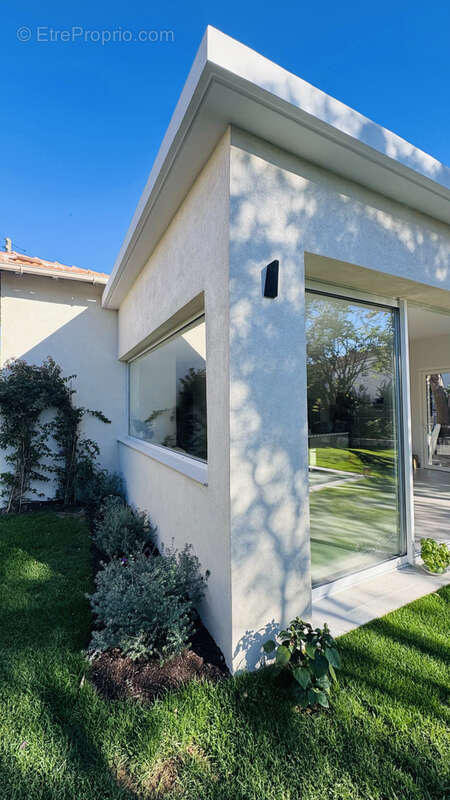 Maison à CAGNES-SUR-MER