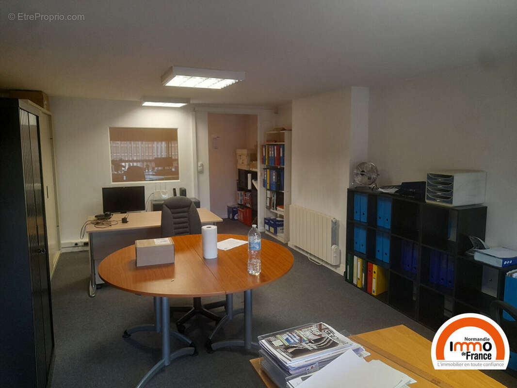 Local commercial Rouen 55 m2 - photo 4