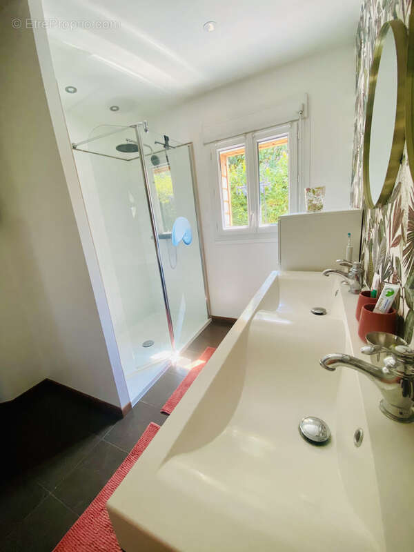 Exclusivite rare  maison t6  atypique de plain pied  secteur mezidon canon - photo 8