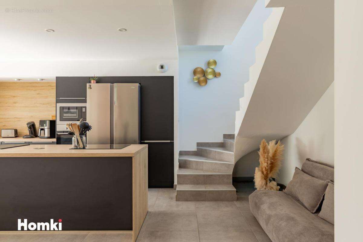 Maison/Villa T4 de 115 m² à Narbonne 11100 - photo 8