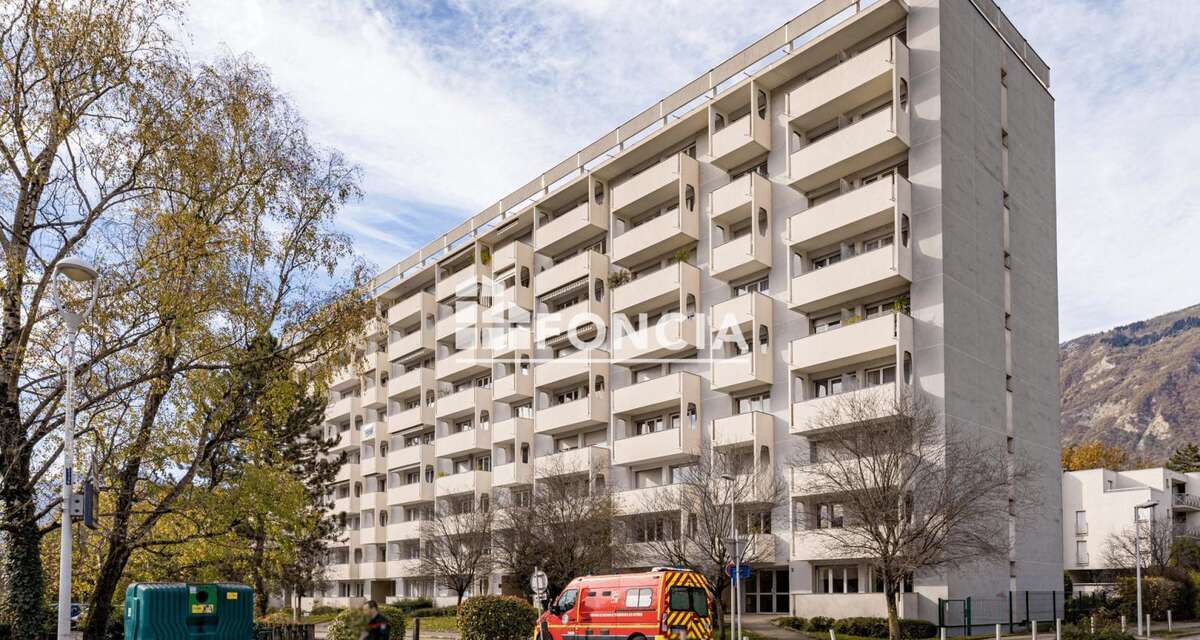 Appartement à MEYLAN