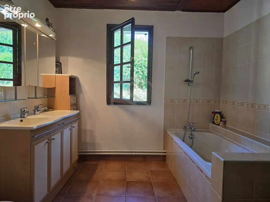 Maison de 167m2, Le Grand Lemps - photo 13