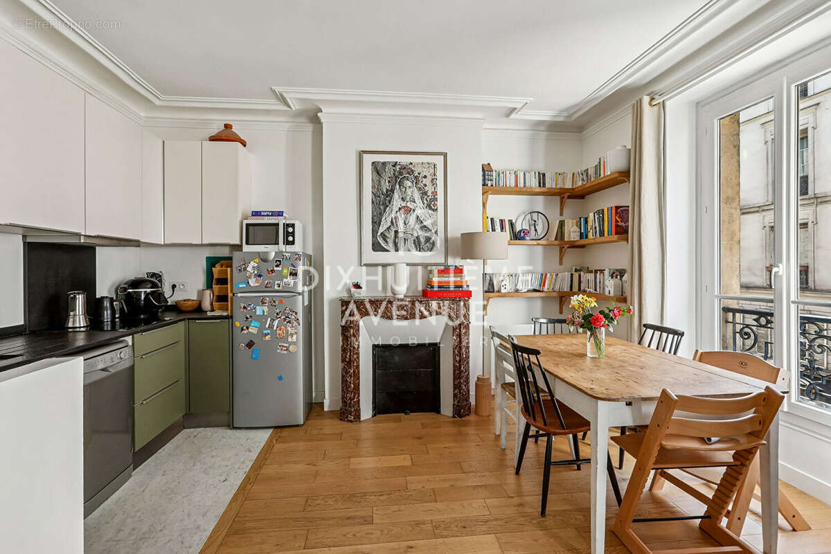Appartement à PARIS-18E