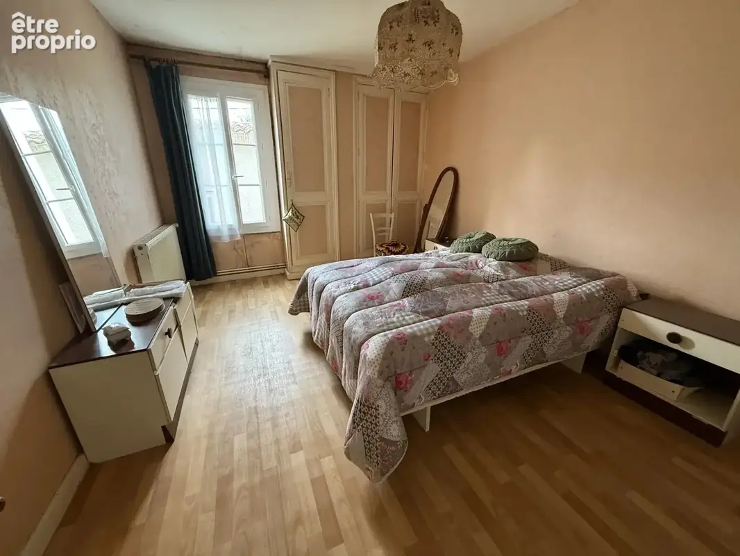Maison de ville à rénover – Proche centre de Loudun (86) - photo 7