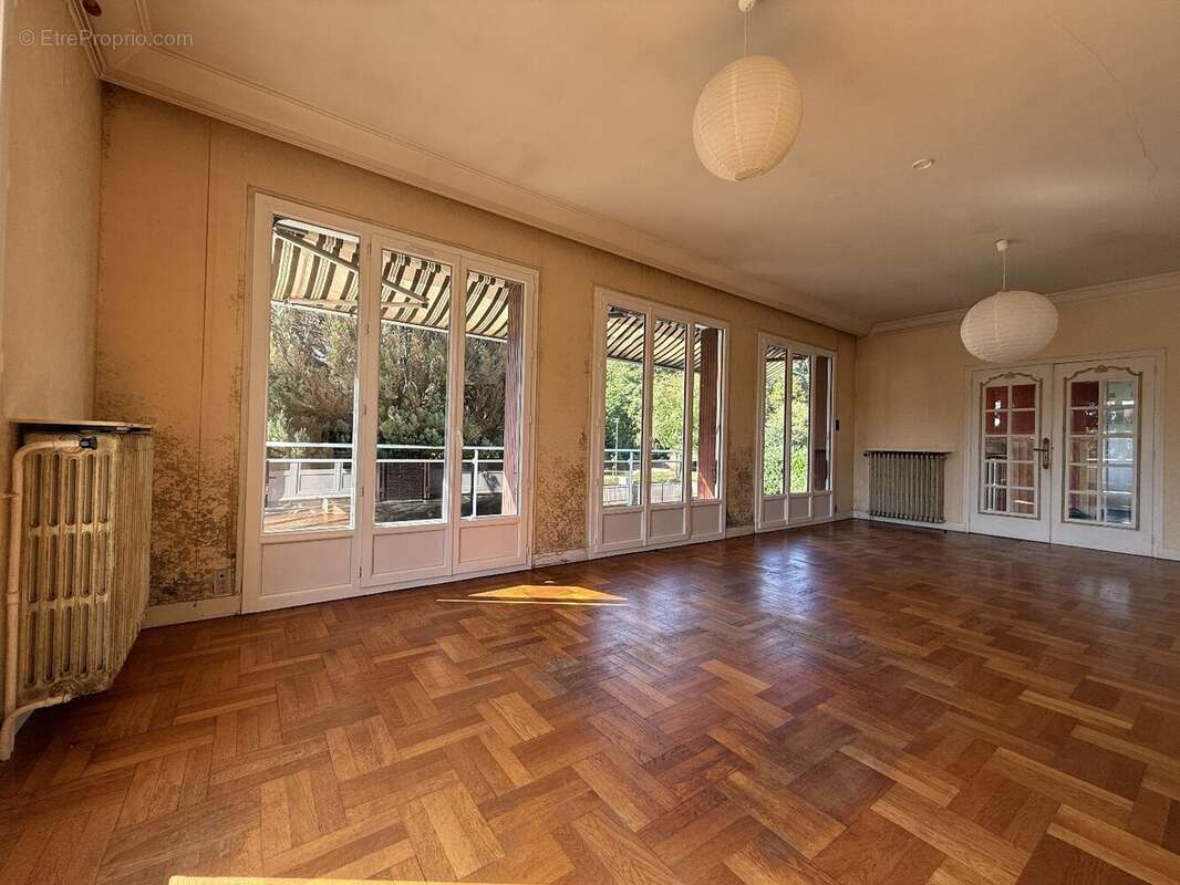 Maison à RILHAC-RANCON