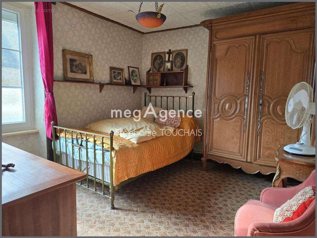 Maison en pierre 110 m², 8 pièces sur 365 m² de terrain - photo 10