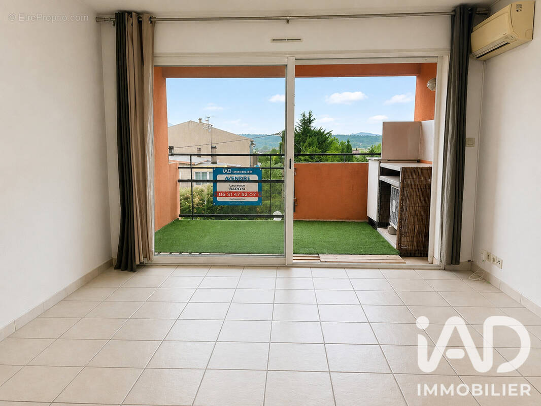 Photo 1 - Appartement à SAINT-MAXIMIN-LA-SAINTE-BAUME