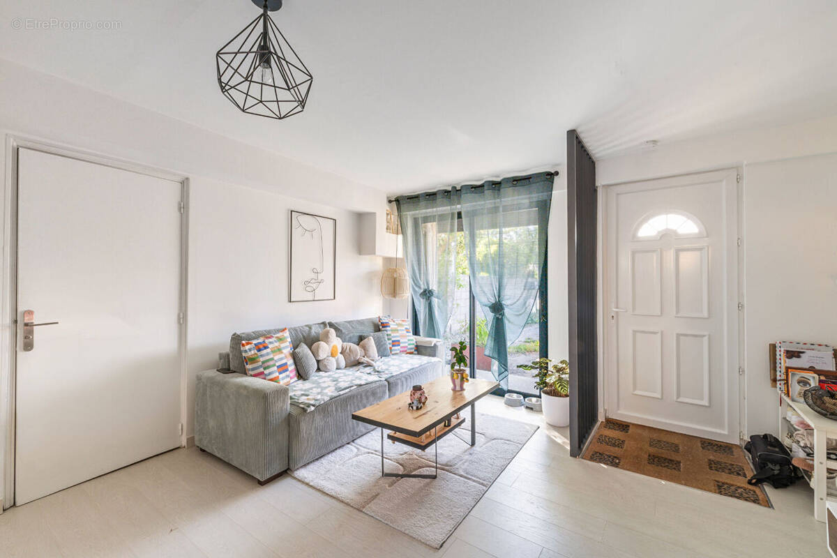 Appartement à LEOGNAN
