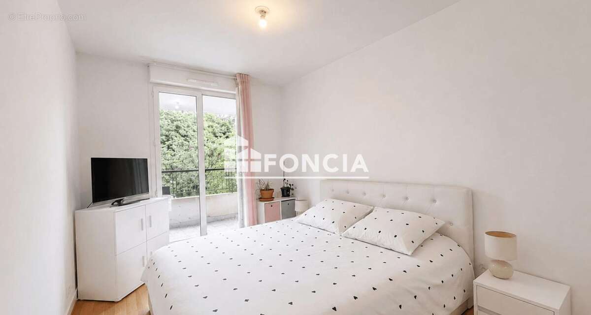Appartement à VOURLES