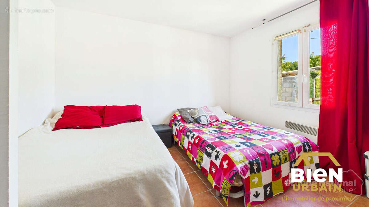 Maison à SAINT-GILLES